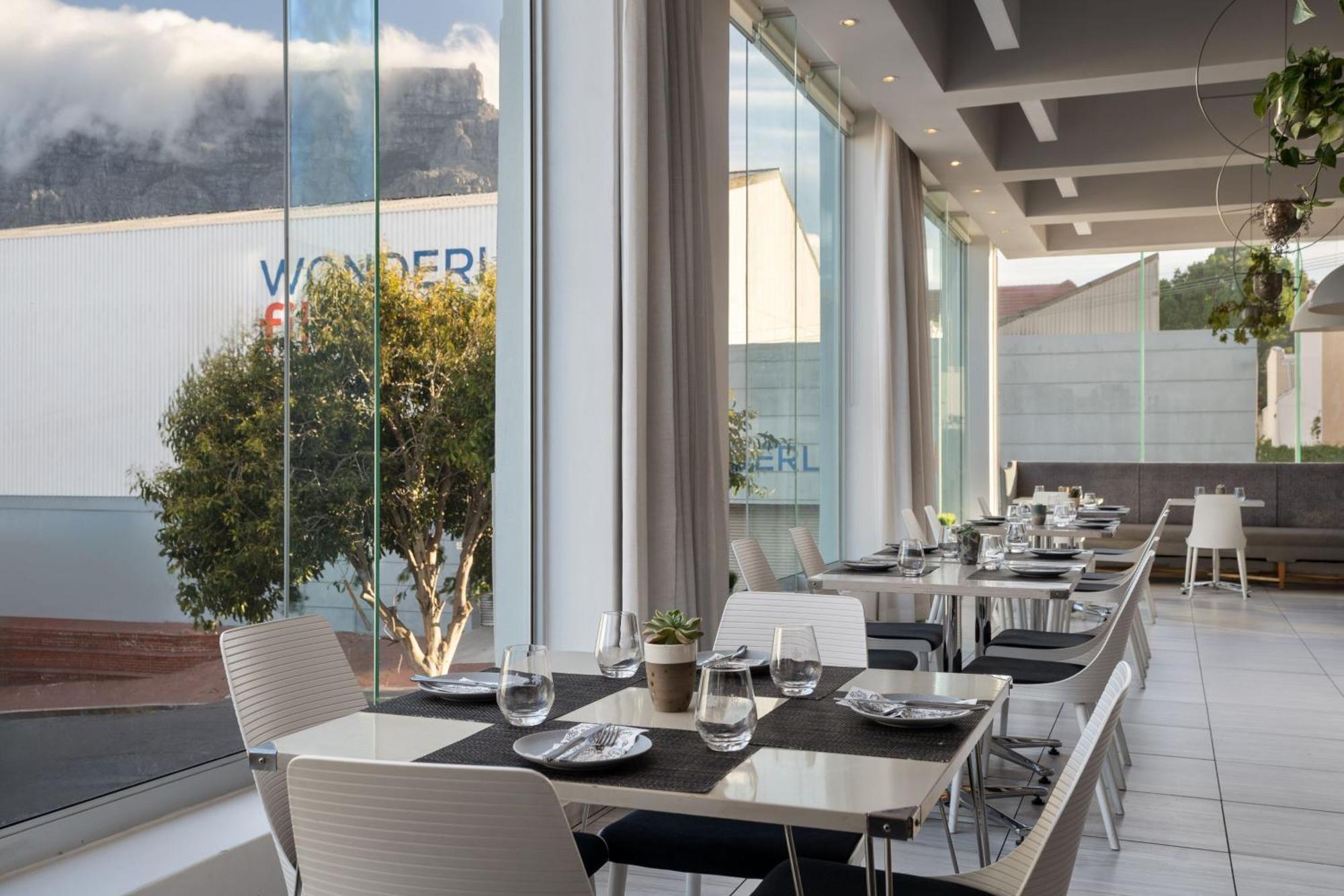 Protea Hotel Fire & Ice By Marriott קייפטאון מראה חיצוני תמונה